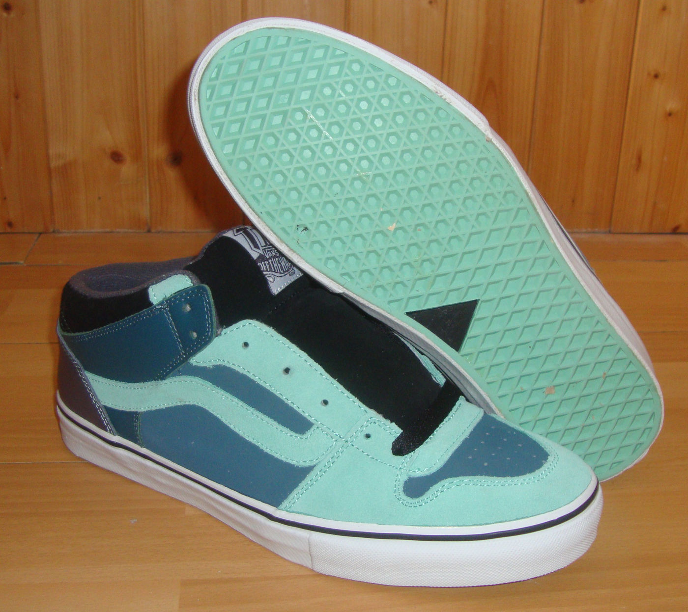 vans tnt ii