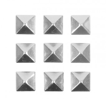 Grip Gravity Pyramid studs silver 