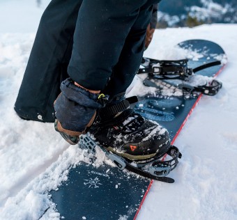 Pánské snowboardové vázání Gravity G2 black/grey 2020/2021